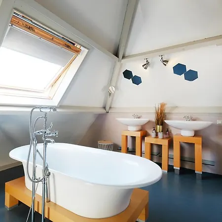 Bed & Breakfast De Munsterhoeve